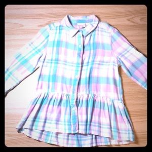 Patterned button down shirt; elbow length sleeves